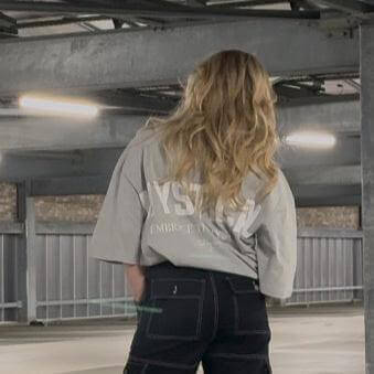 Oversized T-Shirt woman picture back view