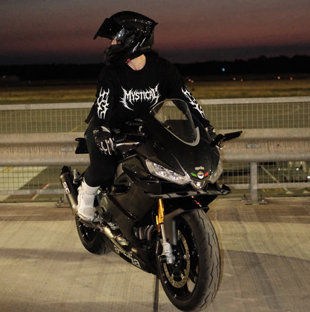 Midnight Longsleeve Black