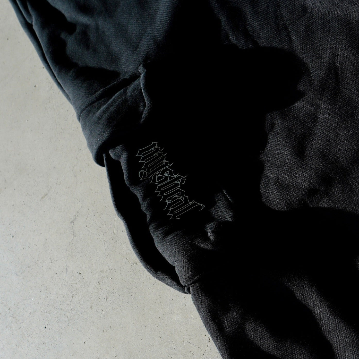 Outline Cargo Joggers